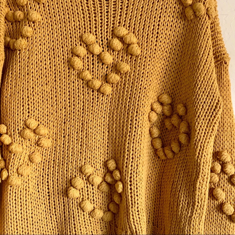 LoveAtFirstFind Yellow Heart Bobble Sweater L - Picture 5 of 8
